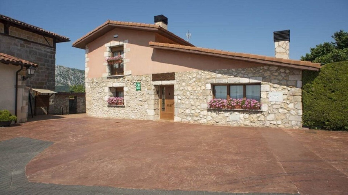 Ibarguren Cottage | LEGAIRE ETXEA RURAL HOUSE