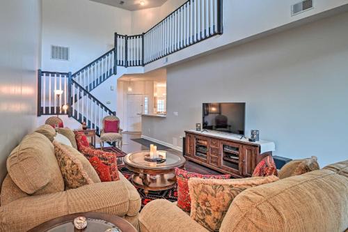 Red Hill House | Legends Golf and Resort Townhouse Resort Amenities!