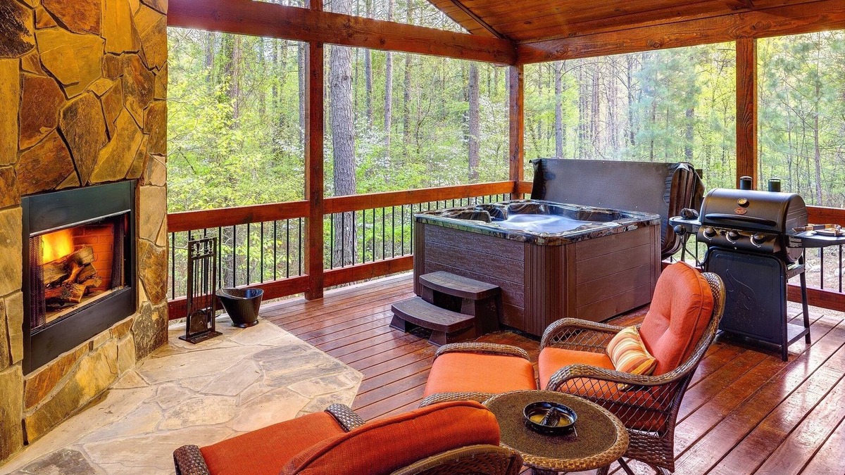 Broken Bow Cabin | Legends Lair-Mountain Hideaway, Woodburning Fireplace, Hot Tub, Jetted Tubπ₯ππ²