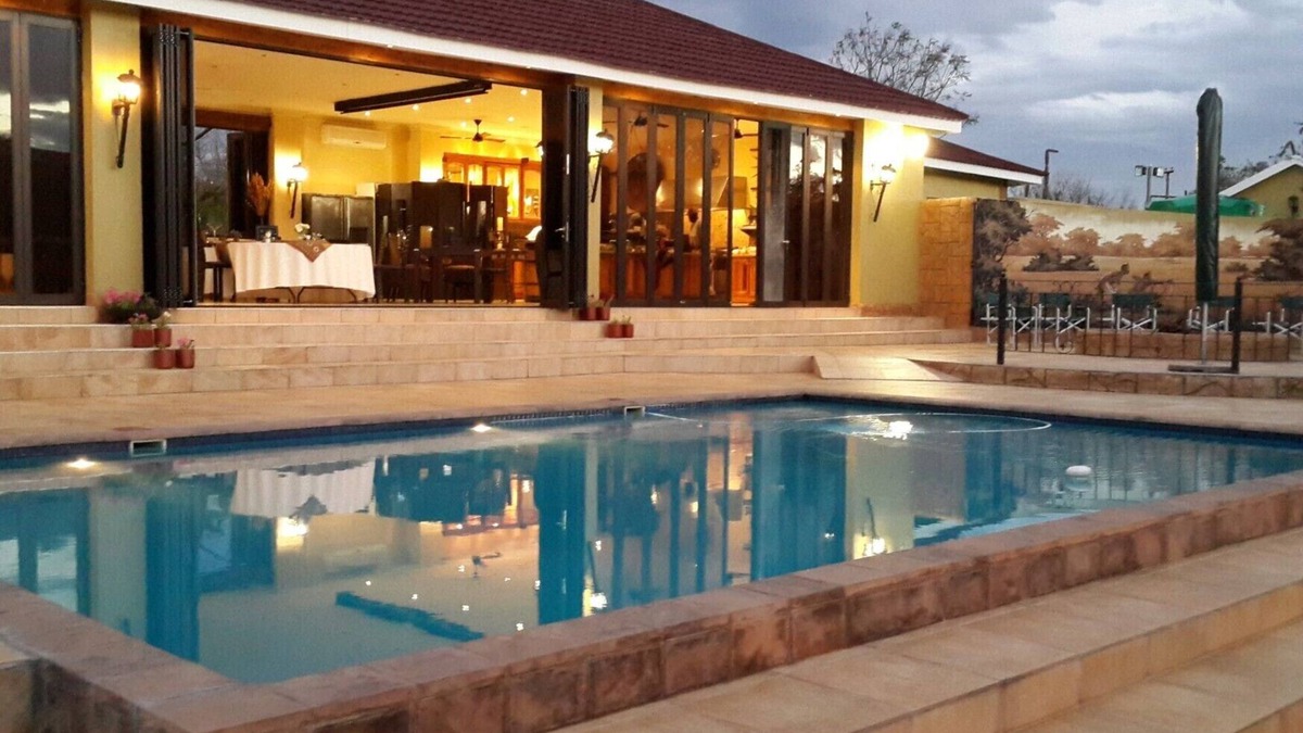 Cullinan House | Legodimo is a luxurious SELF-CATERING GAME LODGE 1 hour from Sandton