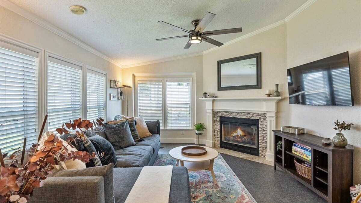 Lehi House | Lehi MTR- 30 days, pets, garage