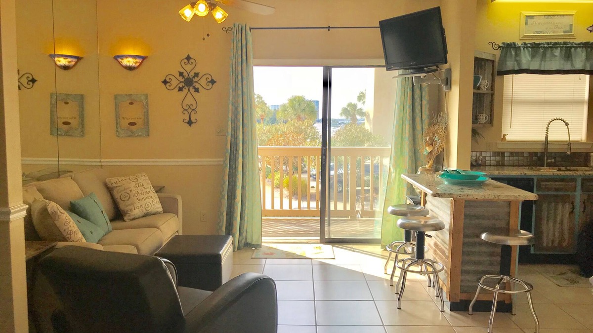 Orange Beach East Apartment | Lei Lani Life, Live it with Beach Access, Pools, Tennis, Fishing And More.