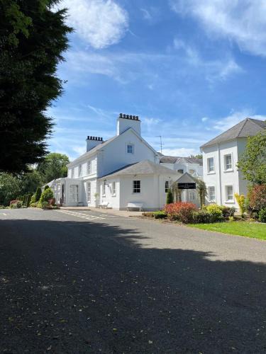 Lisnagunogue Hotel | Leighinmohr House Hotel