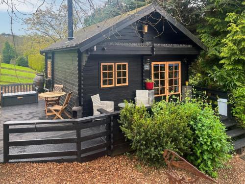 Boughton-under-Blean House | Lekido