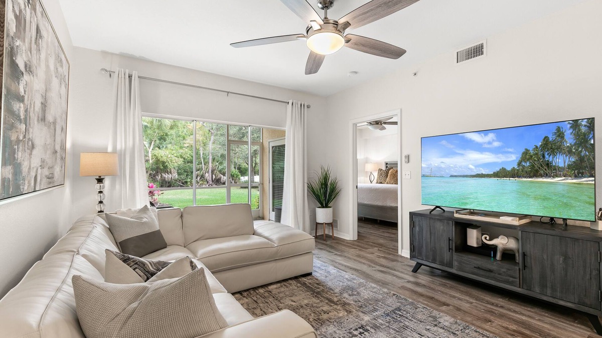 Ole Condo | LELY RESORT-SPRING DATES OPEN CLOSE TO PICKLEBALL PARK