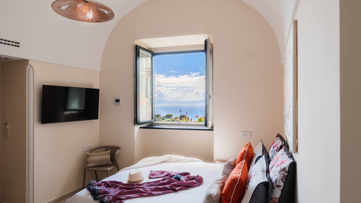 Pontone Apartment | Lemon in the air Family
