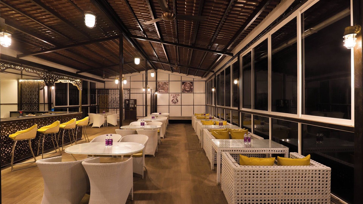 Harnai Hotel | Lemon Tree Hotel Dapoli