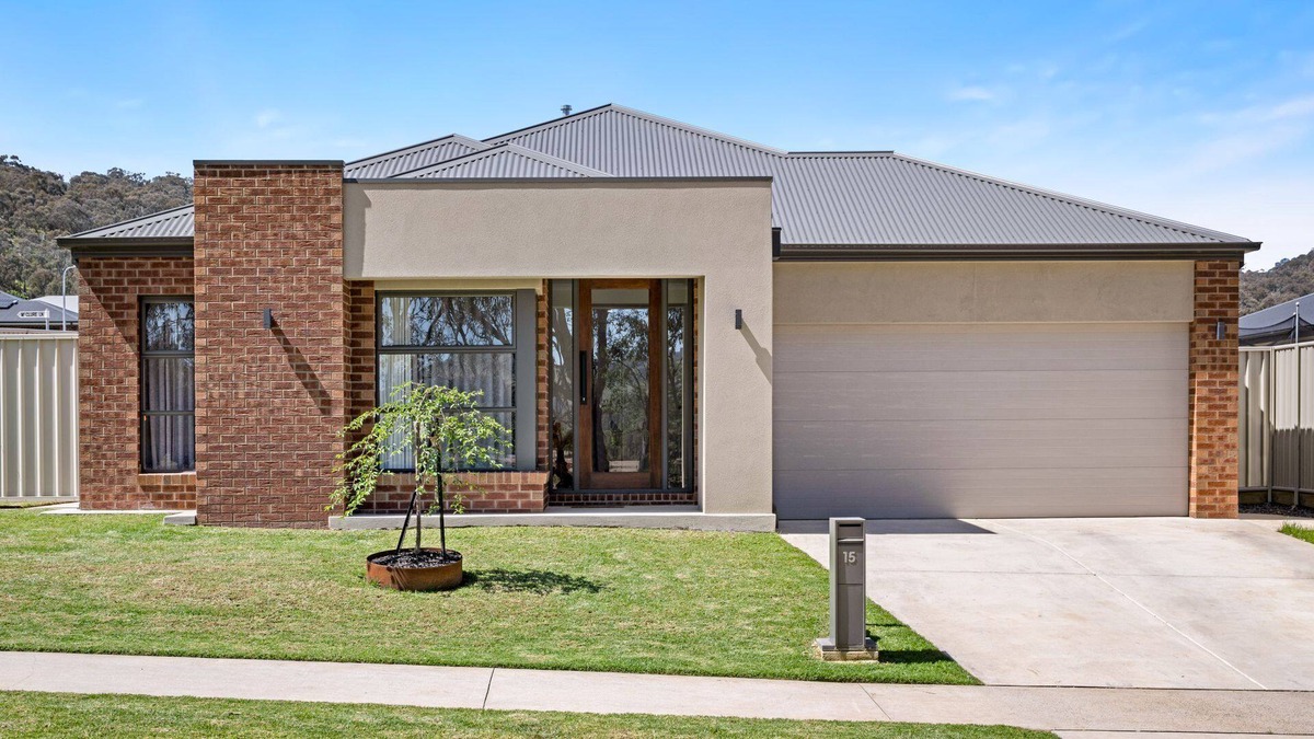Leneva House | Leneva Stays only 3 minutes from Wodonga and 10 minutes to albury