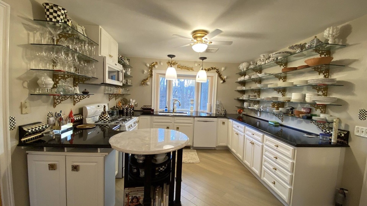 Lenox House | Lenox, Private Home close to Tanglewood nRents by the Month
