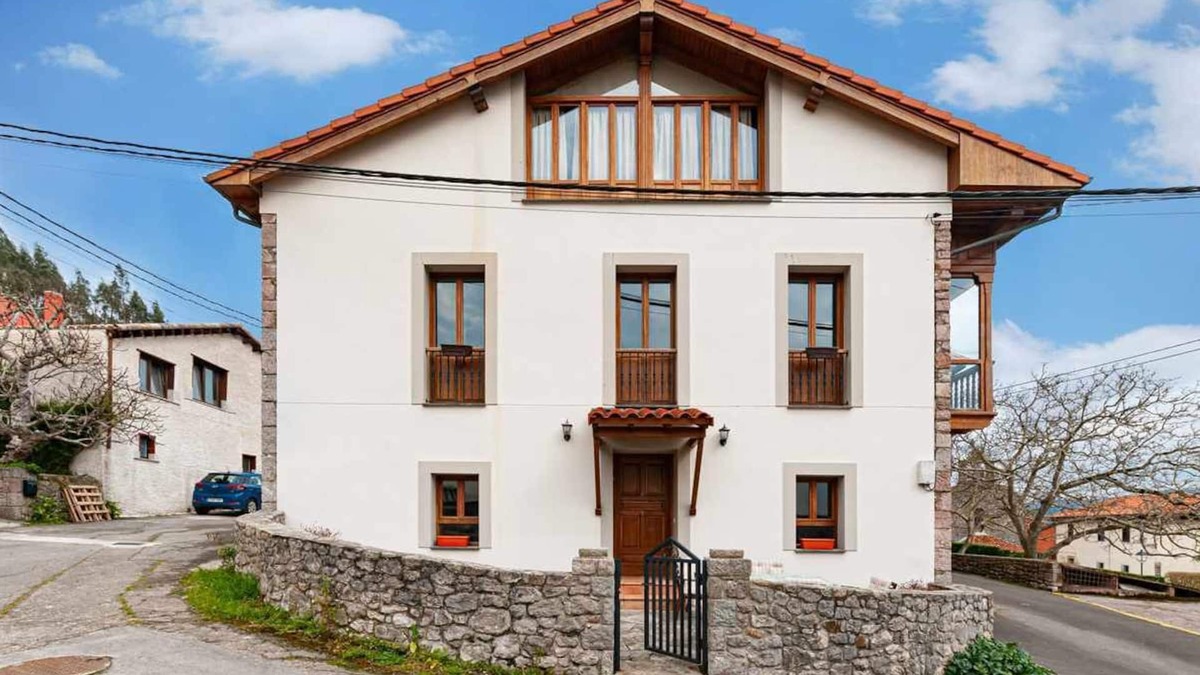 Llanes House | Leo Holiday Home