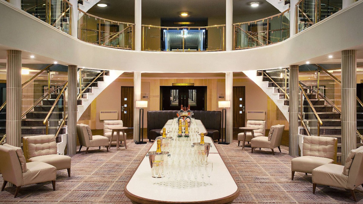 Burbage Hotel | Leonardo Hotel and Conference Venue Hinckley Island