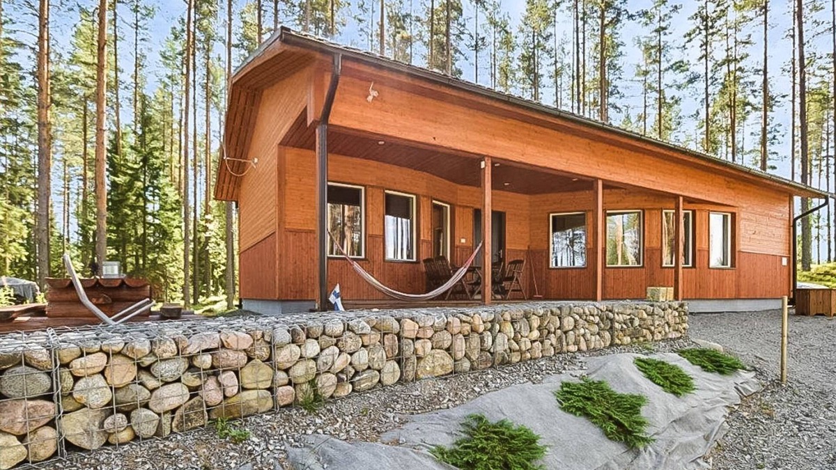 Saarijarvi House | Lepovalkeinen by Interhome