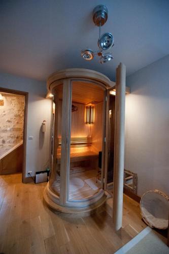 Fontainebleau Apartment | Les anges De Fleury