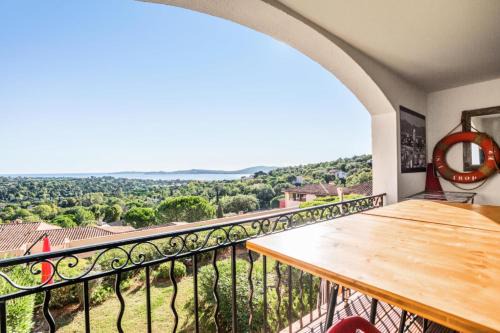 Les Restanques Apartment | Les Appartements aux Restanques du Golfe de St Tropez - maeva Home - Appartement 2 pièces 4 personnes avec une magnifique vue mer - Prestige - super Home MAE-1035