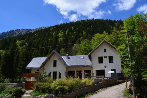 Saint-Pierre-d'Entremont House | Les ateliers du Cucheron