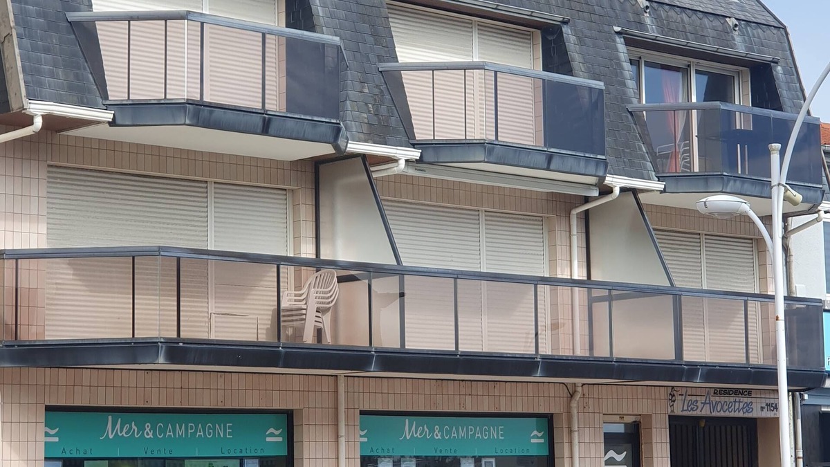 Fort-Mahon-Plage Apartment | "Les Avocettes" 430 m walk from the beach and 2 minutes from the center.