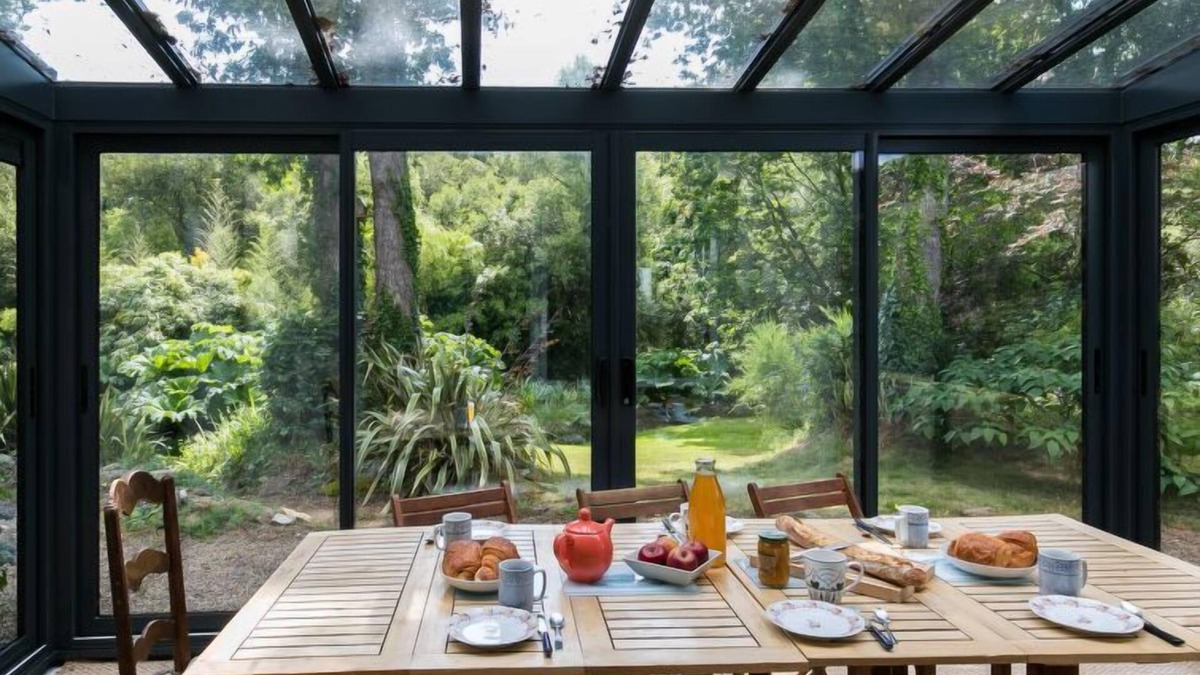 Gouesnach House | Les Bruyères by Interhome