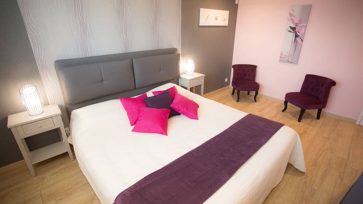 Bruc-sur-Aff Bed & Breakfast | Les Bruyères Room 180
