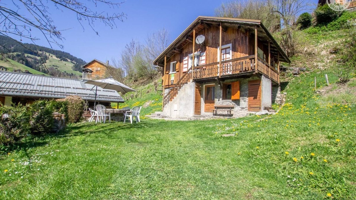 Areches House | LES Carlines - Beaufort Areches