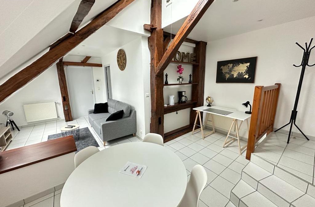 Bavans Apartment | Les cerisiers