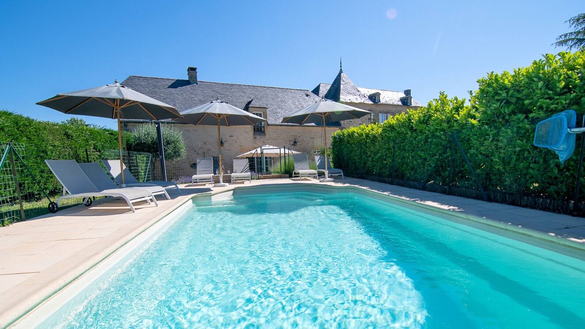 Saint-Crepin-et-Carlucet Villa | Les Charmes de Carlucet-Beaux Reves 3 bed Villa with pool, near Sarlat, Dordogne