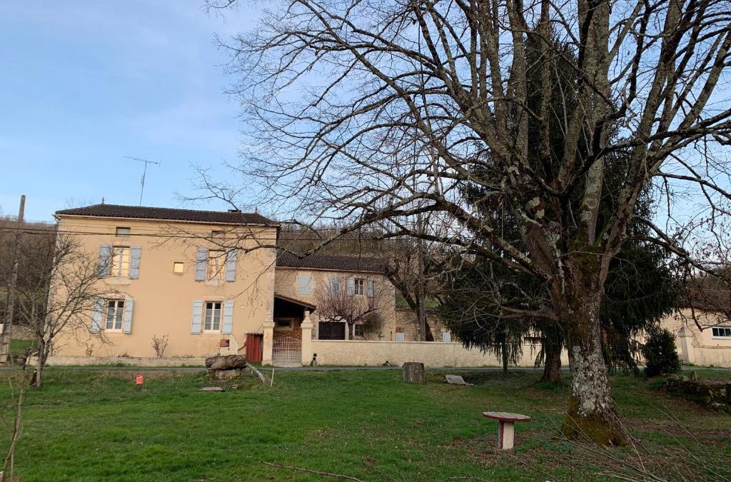 Anglars-Juillac Bed & Breakfast | Les chambres de la P’tite vallée