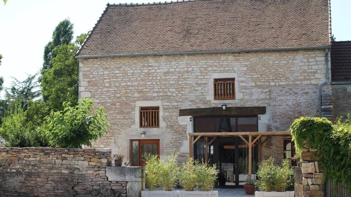 Givry House | Les Champs Fleuris - GIVRY