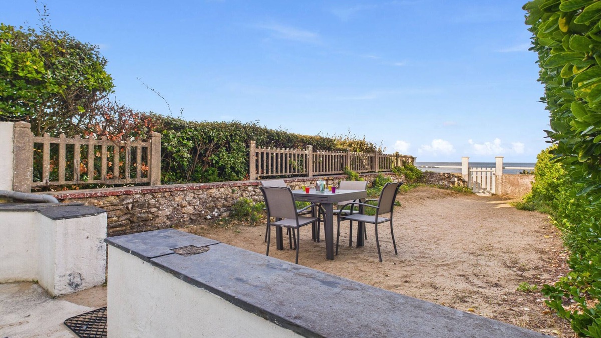 Pornichet Ski Chalet | Les Chardons, beach access, 4 adults 1 child