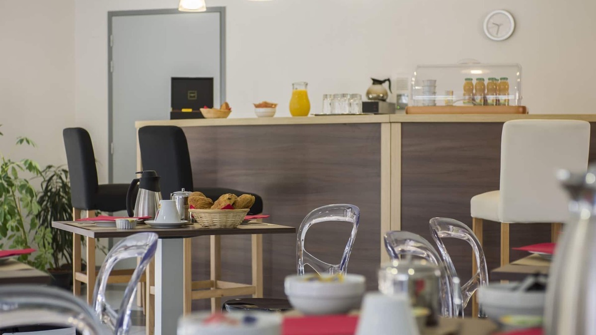 Les Eyzies Apartment | Les Clos du Rocher by Interhome