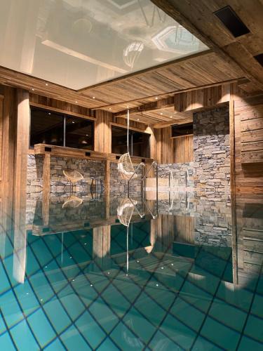 La Chapelle-d'Abondance Hotel | Les Cornettes