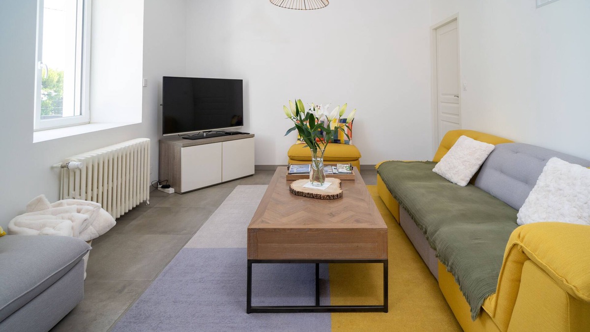 Quartier des Boucholeurs House | Les Demeures de Mentor-Romard, classified 4* for 10 people, near beaches
