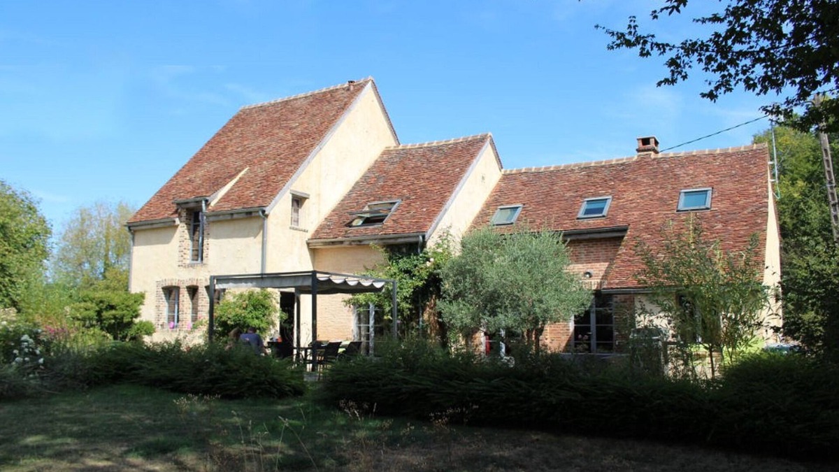 Lavau Villa | Les denisots 12/14 pers private heated pool, quiet location