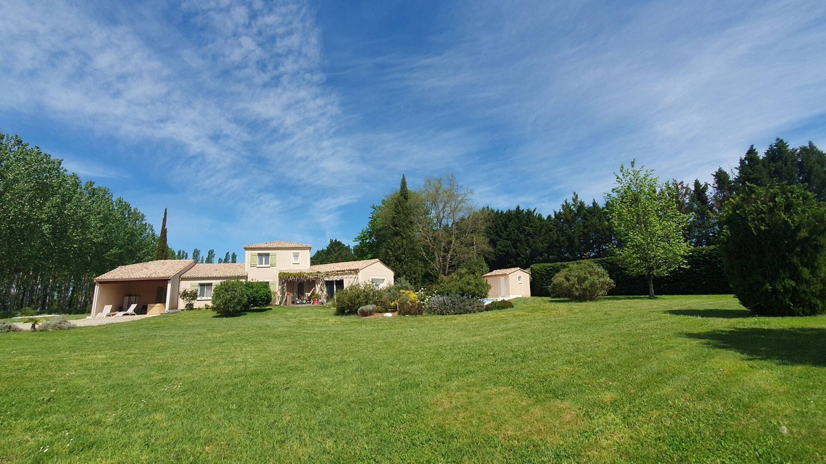 Le Ledat Bed & Breakfast | "Les deux glycines" Bed and Breakfast