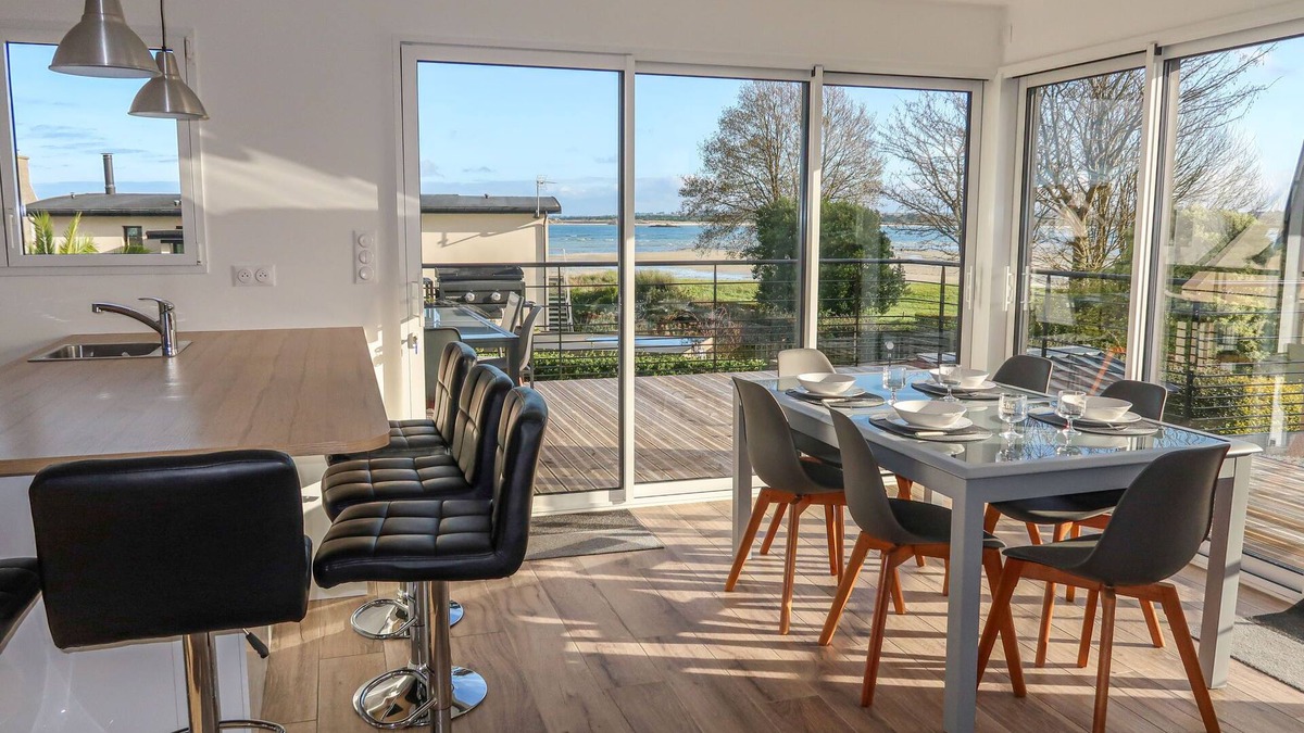 Plouneour-Trez House | Les Dunes by Interhome