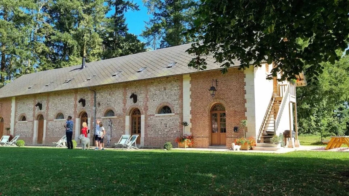 Brestot Cottage | Les Ecuries du Château de Brumare" group gite