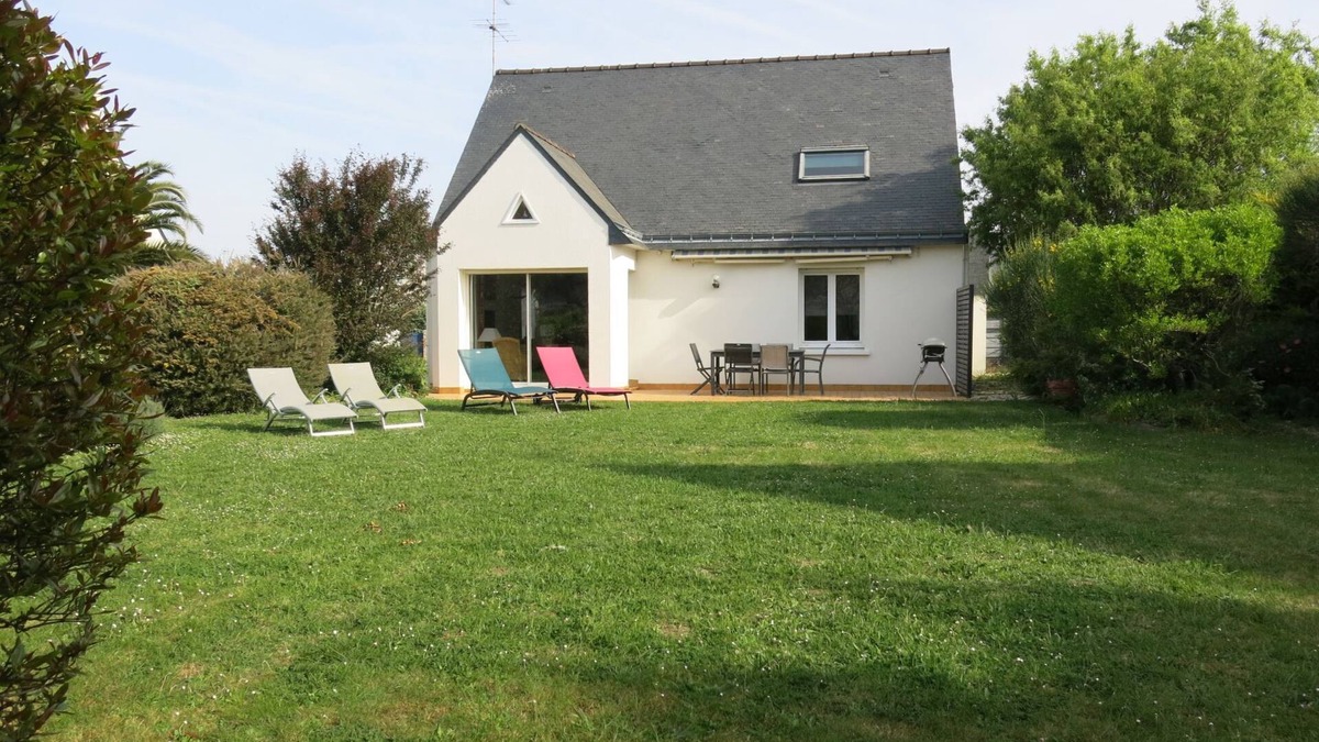 Saint-Jacques House | Les Embruns by Interhome