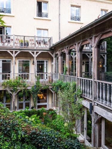 Ville-d'Avray Hotel | Les Etangs de Corot