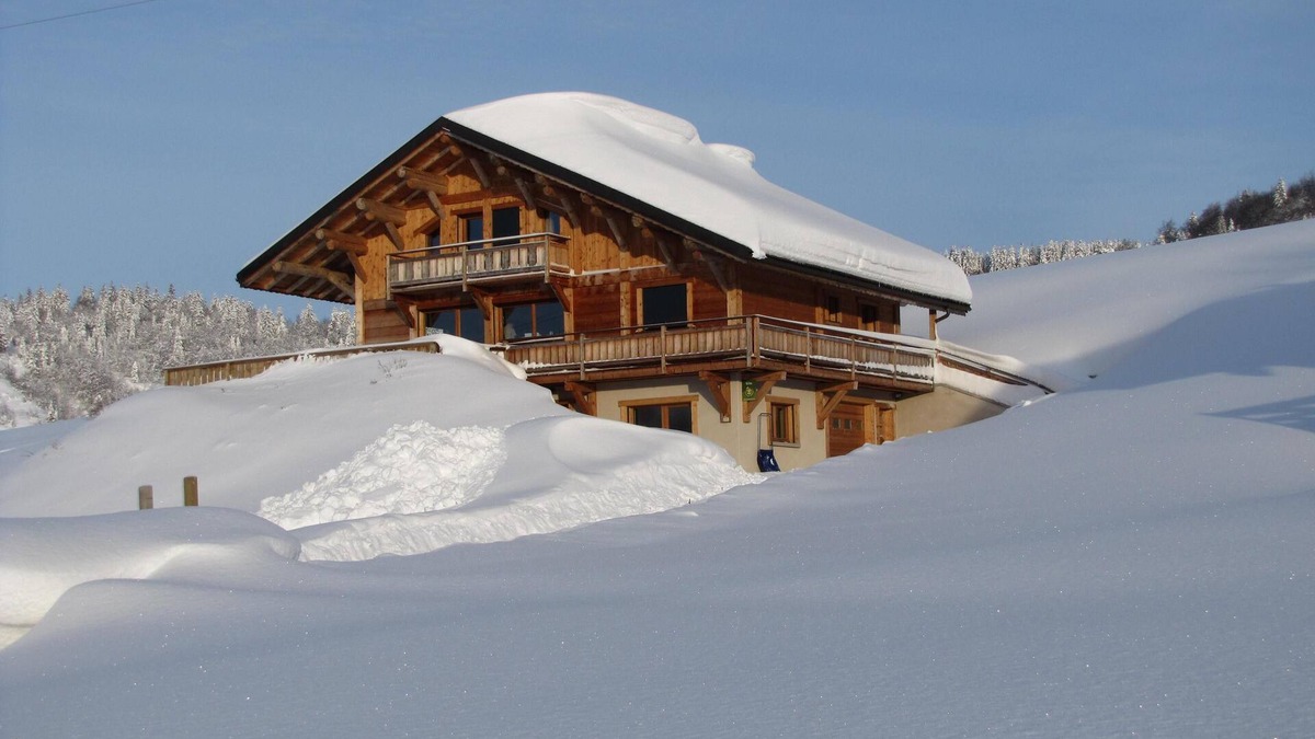 Foncine-le-Haut Ski Chalet | Les Eterlous" character chalet, breathtaking view of the valley.