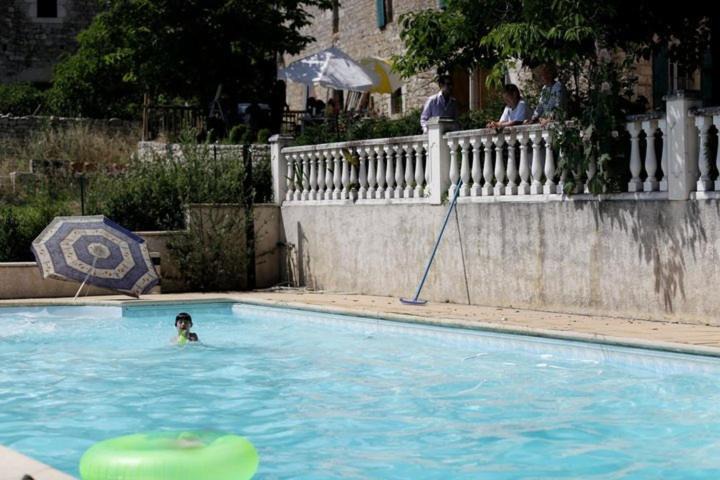 Fayssac House | Les gîtes de Franck