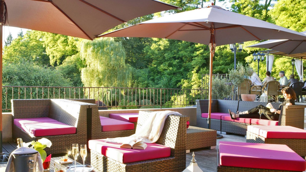Les Eyzies Hotel | Les Glycines - Hôtel & Spa