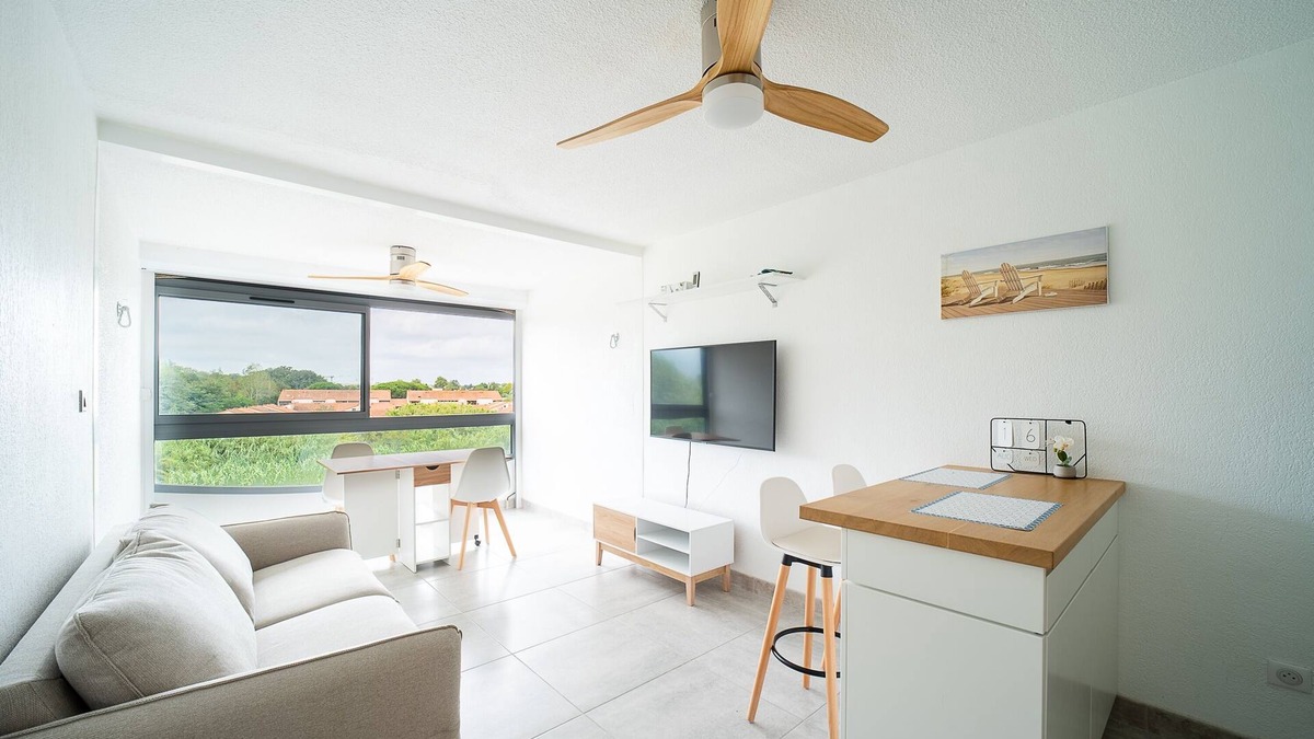 Plage d'Argeles Apartment | Les Golfes Clairs - Studio Apartment, Sleeps 4