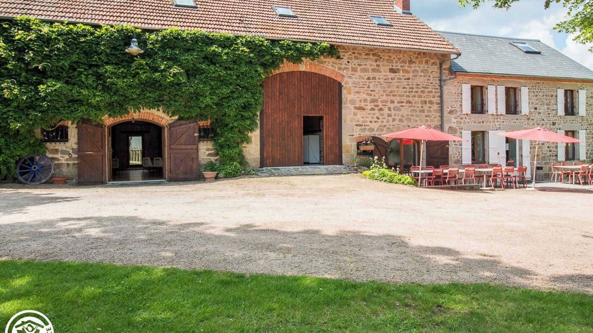 Saint-Julien-la-Geneste House | Les Grands Meuniers - Saint-julien-la-geneste