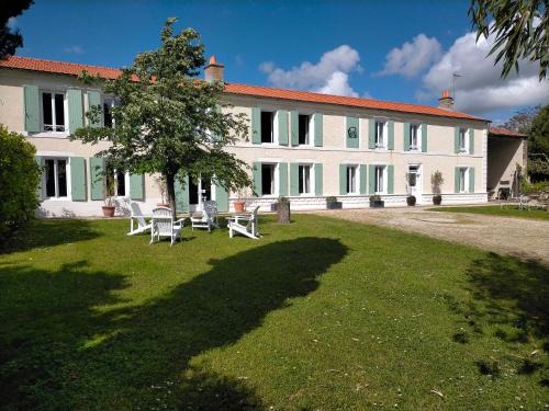 Chervettes House | Les Grands Vents