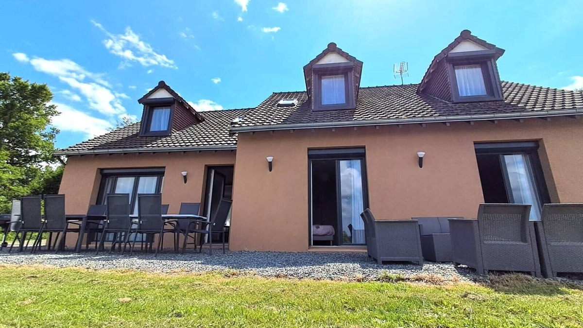 Eguzon-Chantome Villa | Les hauts du lac - 500 m du lac - Vu sur le lac *