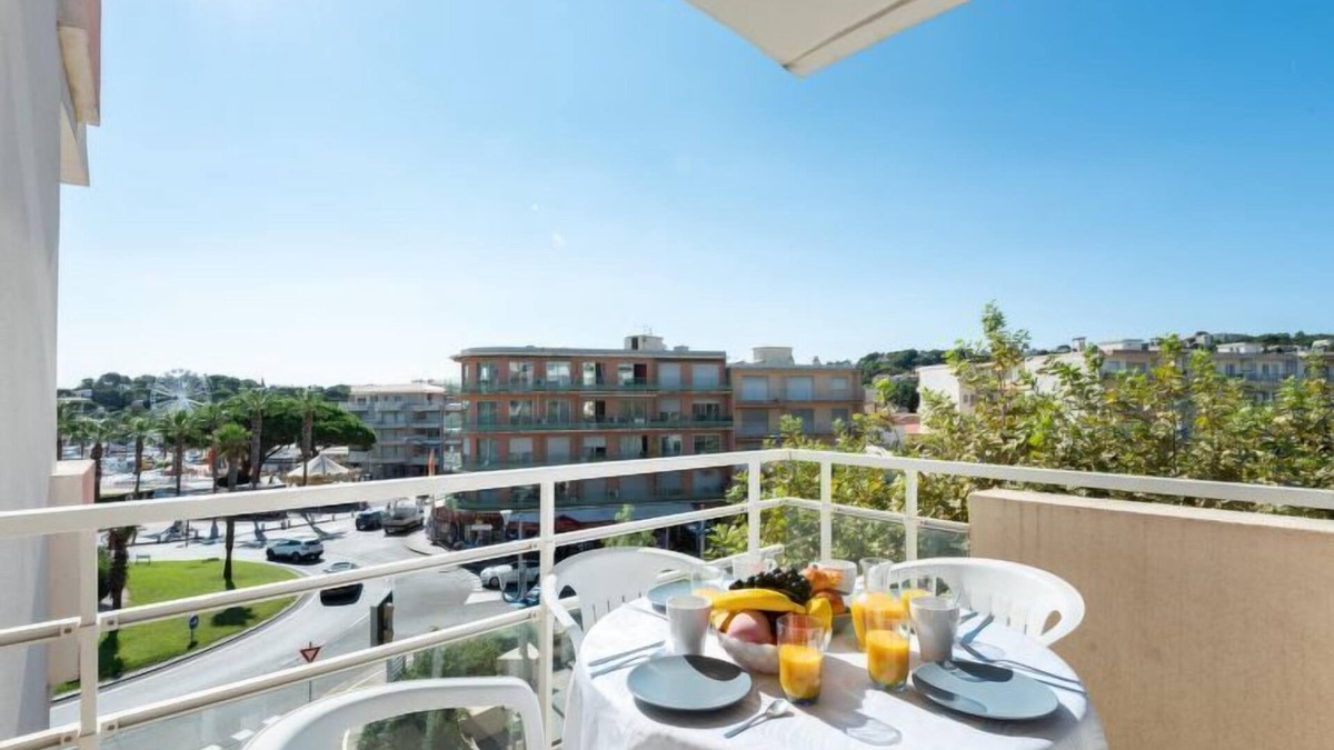 Cavaliere Apartment | Les Hesperides by Interhome