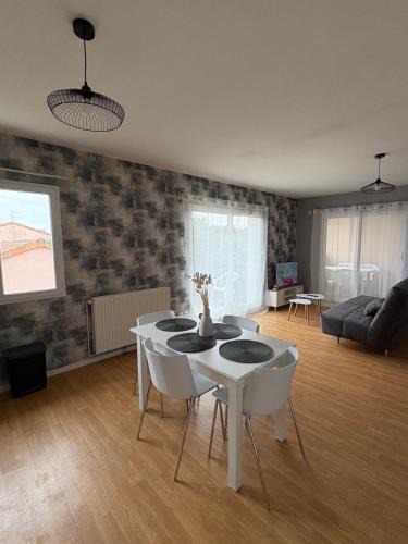 Dissay Apartment | Les heures douces - Futuroscope