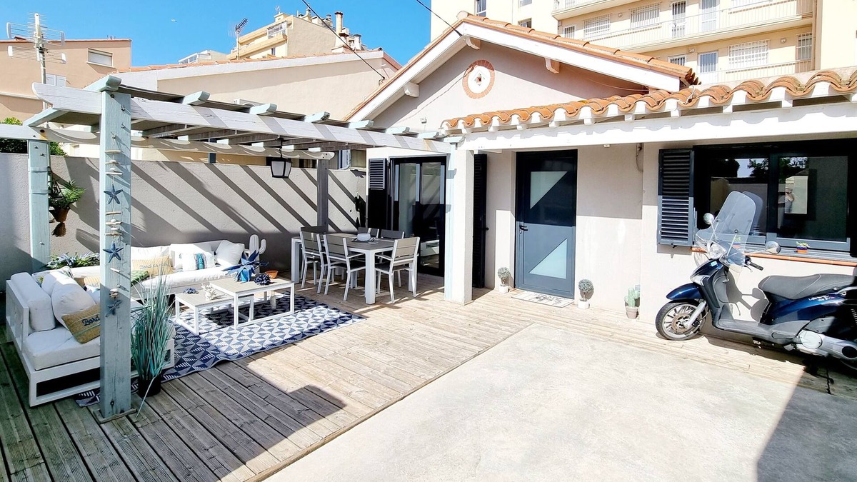 Saint-Nazaire House | Les Heures Claires - Maison Classé 4 à 50m des Plages