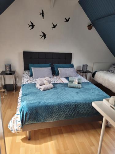 Beauvais House | Les Hirondelles à 5 mn de l' aeroport
