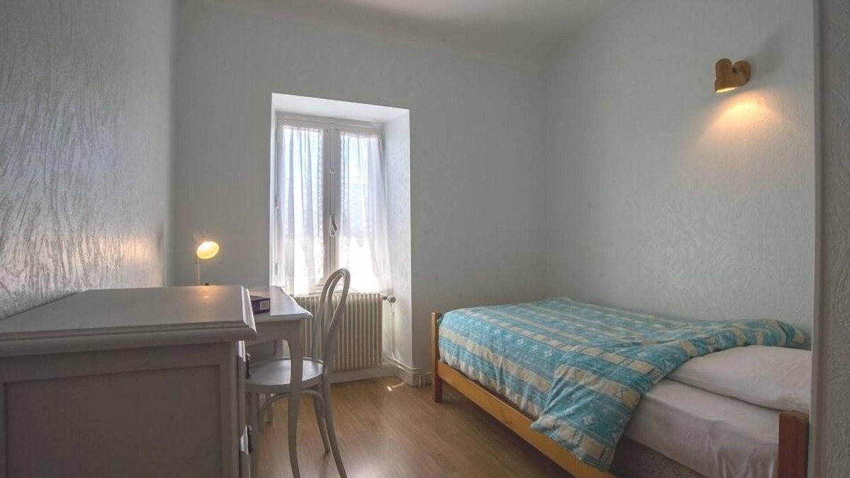 Murol House | Les Hirondelles - Murol