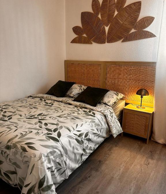 Santy - La Plaine Apartment | Les Jardins de Rastel Studio